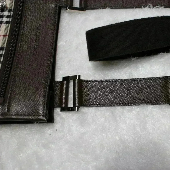 Brown Burberry House Check Canvas Crossbody Bag - Picture 5 of 16